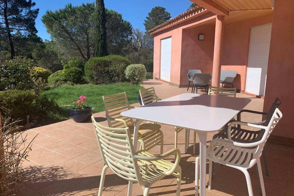 Belle Villa Piscine Avec Jardin A Santa Giulia Porto Vecchio Porto-Vecchio (Corsica) Exteriér fotografie